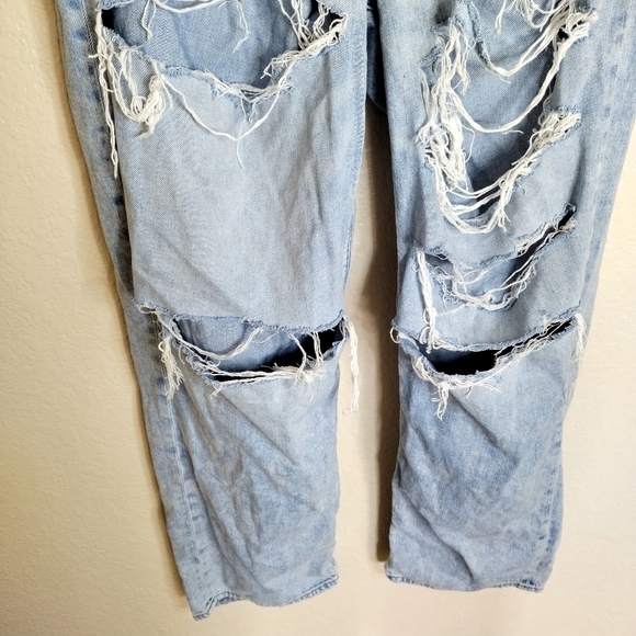 American eagle highest rise baggy distressed jeans sz 16 - Picture 3 of 9